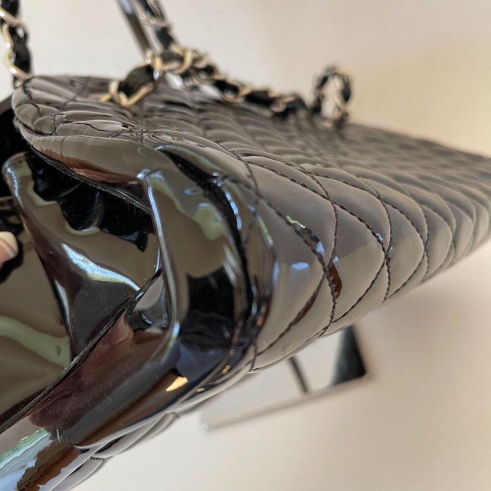 Chanel Black Vernis Matelasse - Black Patent Women's Shoulder Bag (108861) - Picture 6 of 12